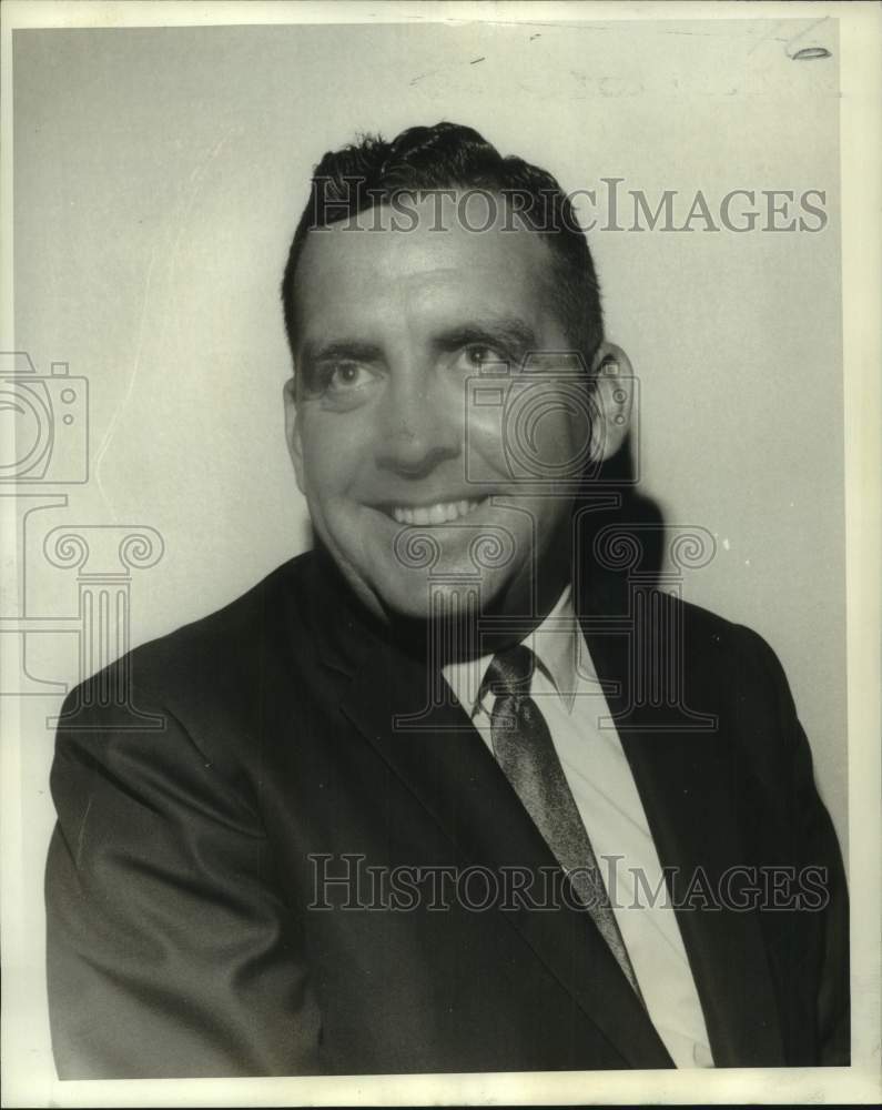 1968 Press Photo Francis Mooney Jr., president of Terrytown Civic Association- Historic Images