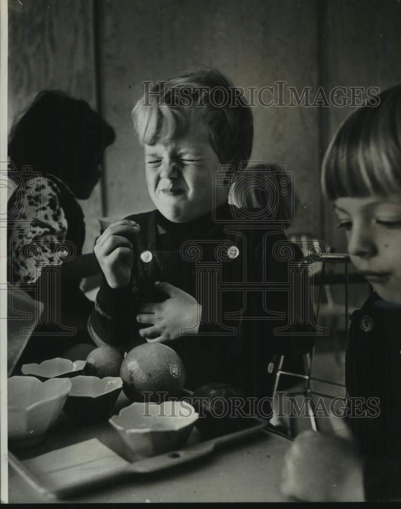 1968 Press Photo Little Travis Richardson tasted something he didn&#39;t like- Historic Images