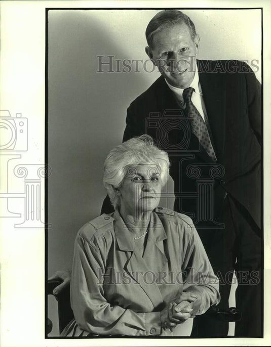 1987 Press Photo Mr. and Mrs. Michael Molony at the Loving Cup- Historic Images