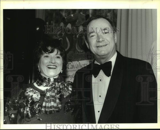 1993 Press Photo De Lasalle - Yvonne Gelpi, Robert Monroe- Historic Images