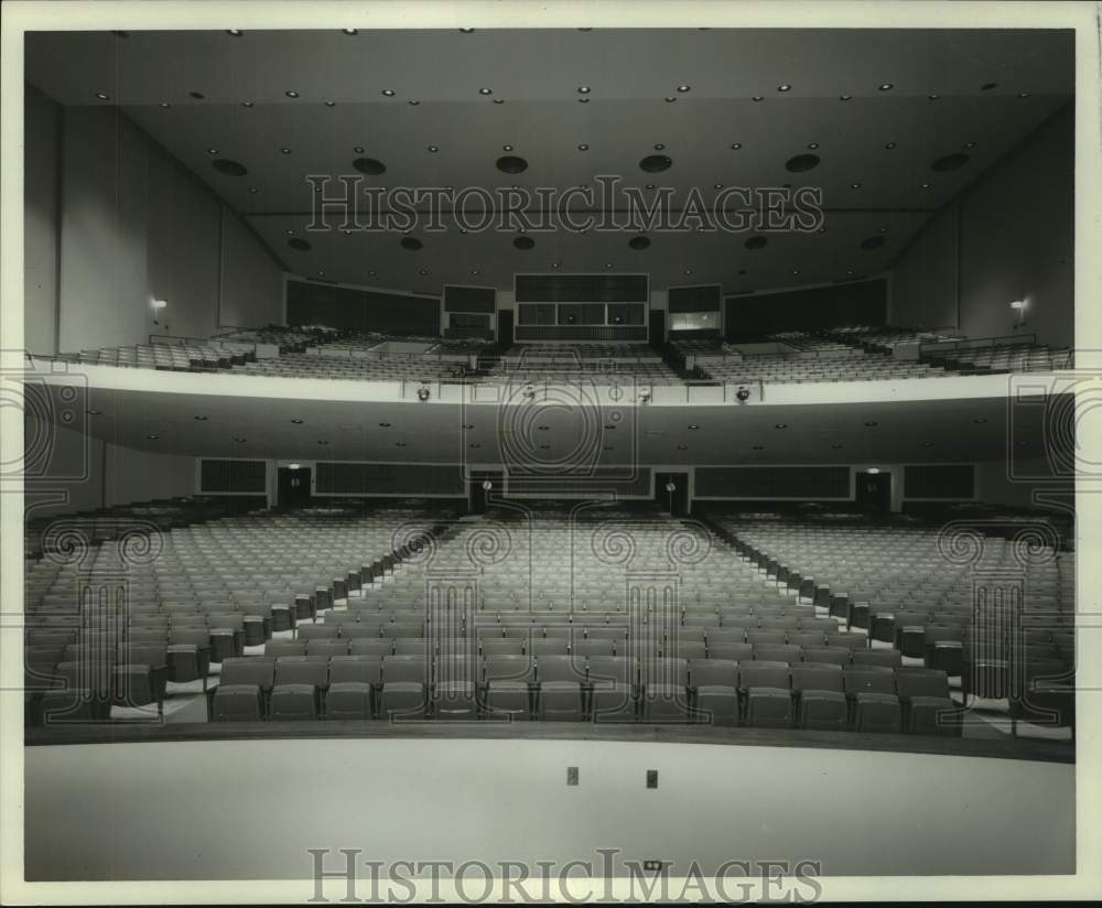 Press Photo View of Civic Center Theater in Monroe, Louisiana- Historic Images