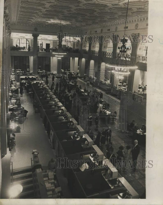 1968 Press Photo View of redecorated lobby of the National Bank of Commerce