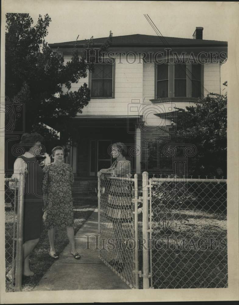 1969 Press Photo Mrs. Mabel Palmer, Mrs. May Von Matue, Mrs. Norma Fryberg- Historic Images