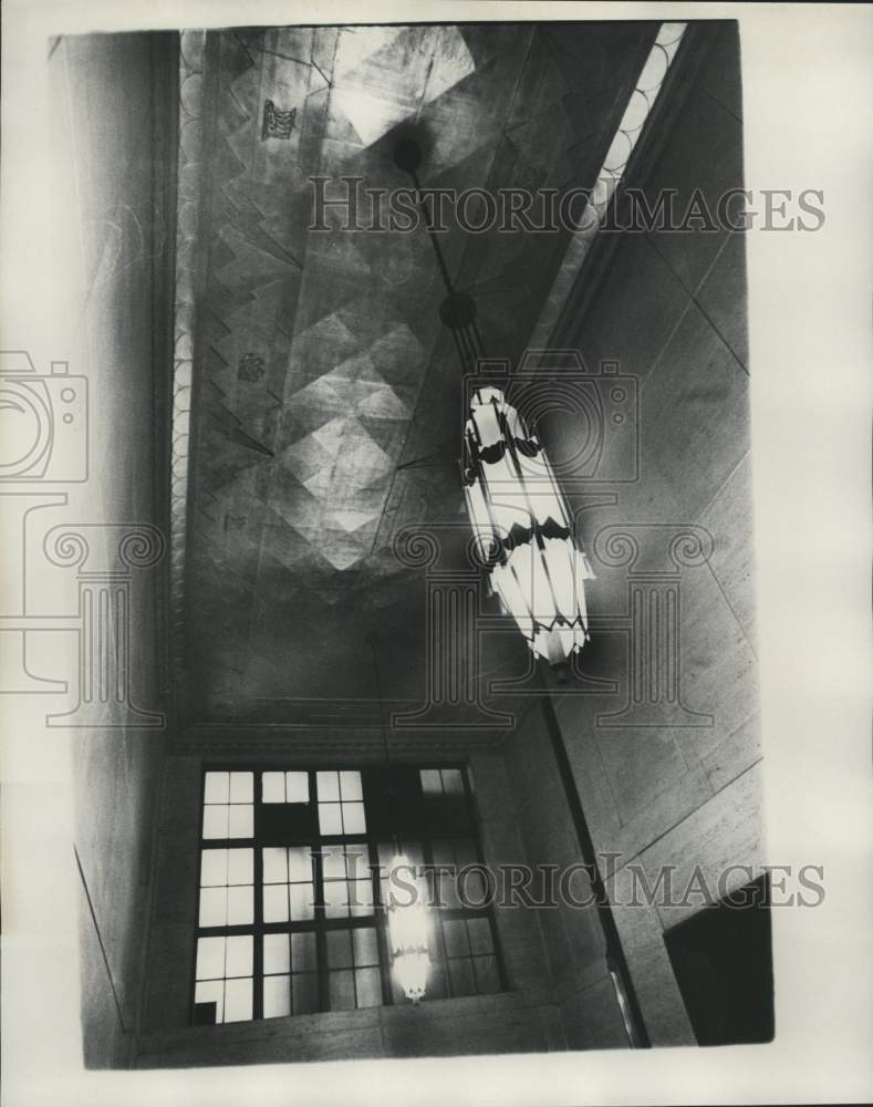 1974 Press Photo View of the ceiling at National American Bank- Historic Images