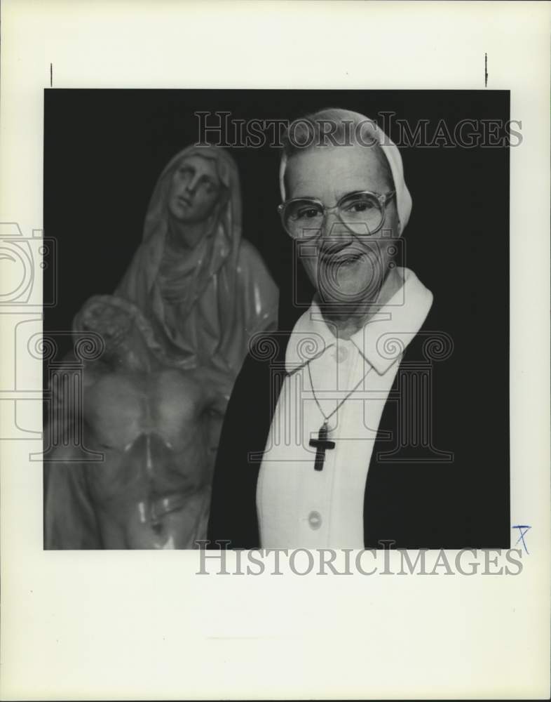1991 Press Photo Sister Mary Mouton of Convent of Marianite Sisters in Algiers- Historic Images