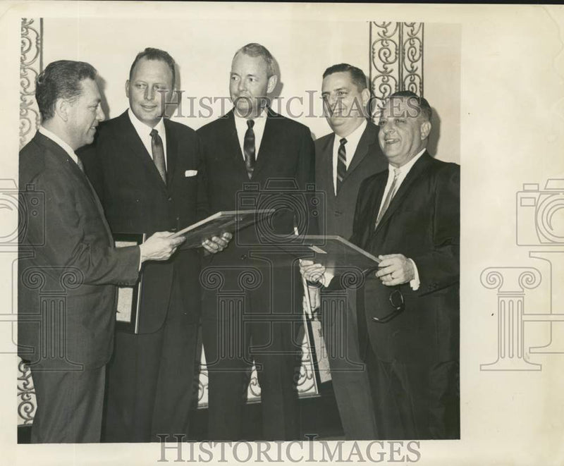 Load image into Gallery viewer, 1965 Press Photo National Federation of Advertising Agencies Incorporated Awards
