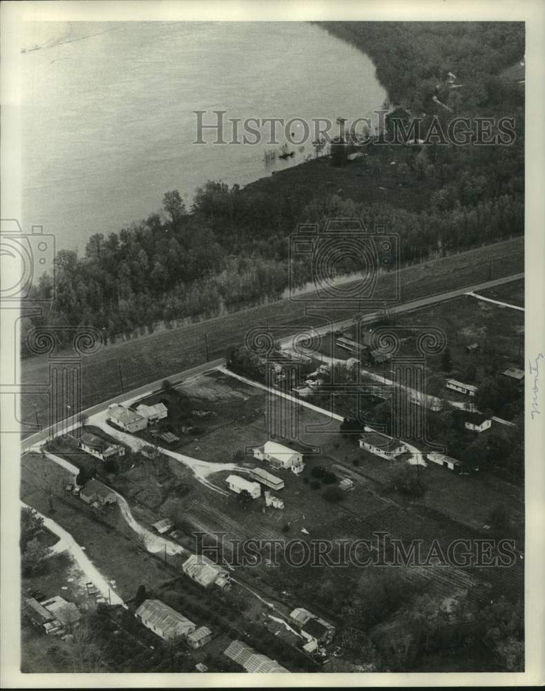 1973 Press Photo Aerial view of the Mississippi River flood stage- Historic Images