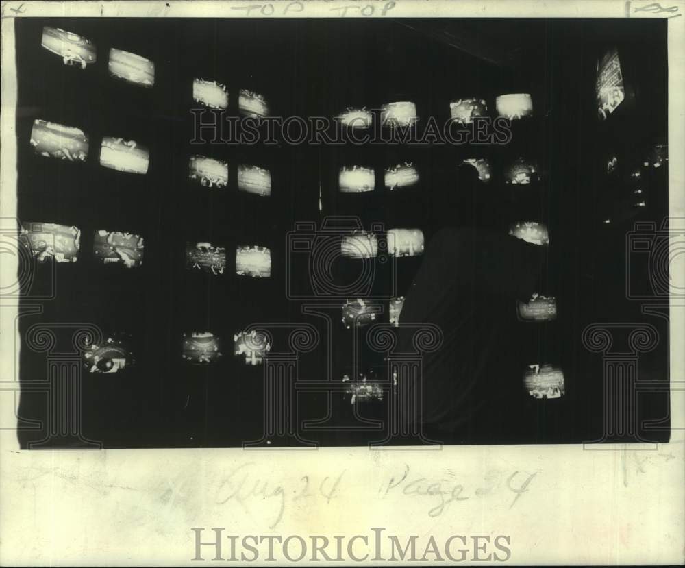 1969 Press Photo 32 tables all viewed at once in a casino- Historic Images