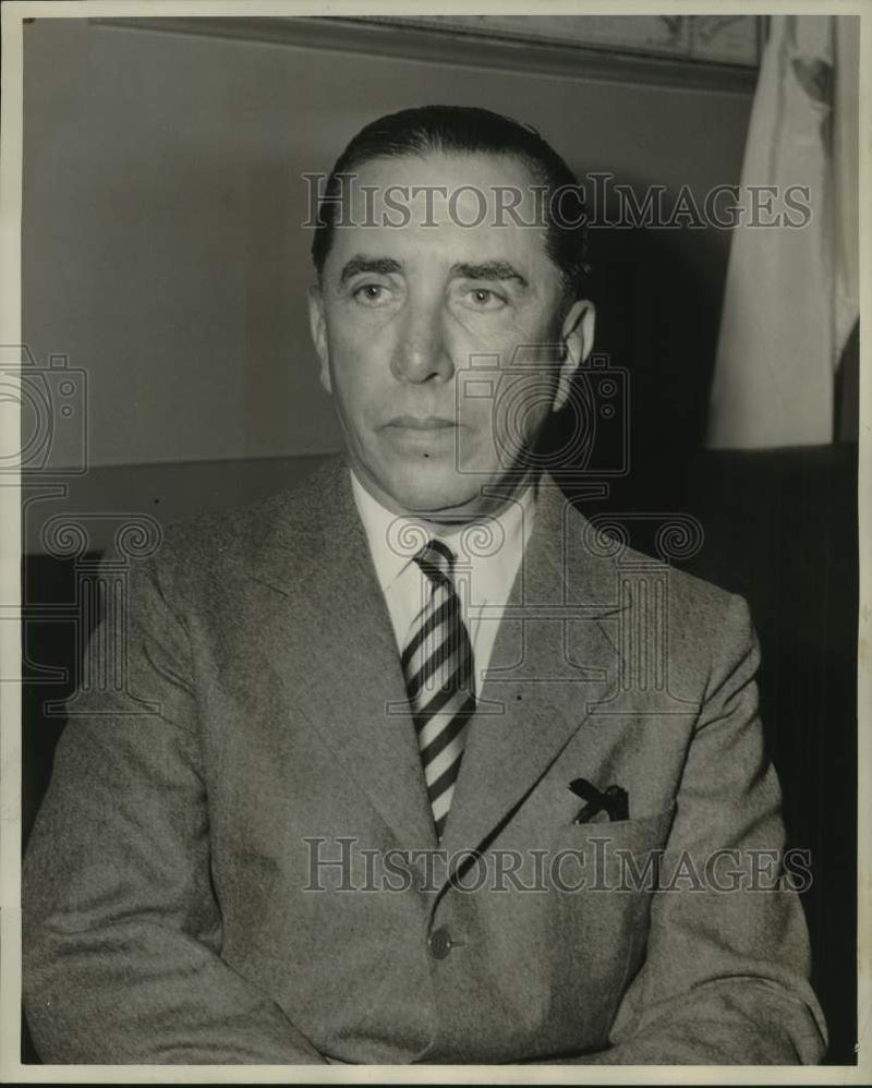 Load image into Gallery viewer, 1953 Press Photo Julio de Mesquita Jr., Brazilian Publisher - nob94773
