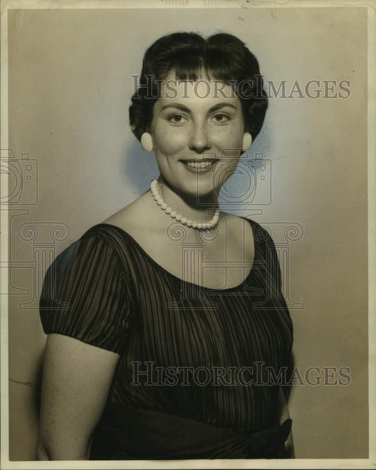 1960 Press Photo Mrs. Kathryn Mey, president of the Temple Belle Gardeners- Historic Images
