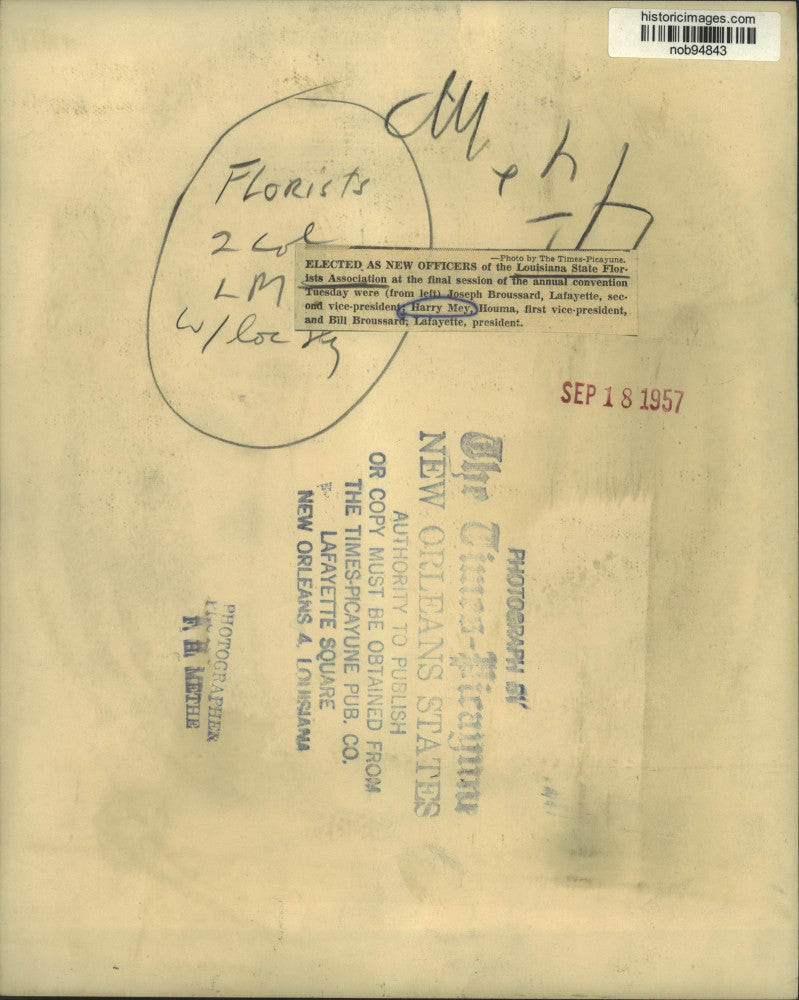 Load image into Gallery viewer, 1957 Press Photo New officers of the Louisiana State Florists Association
