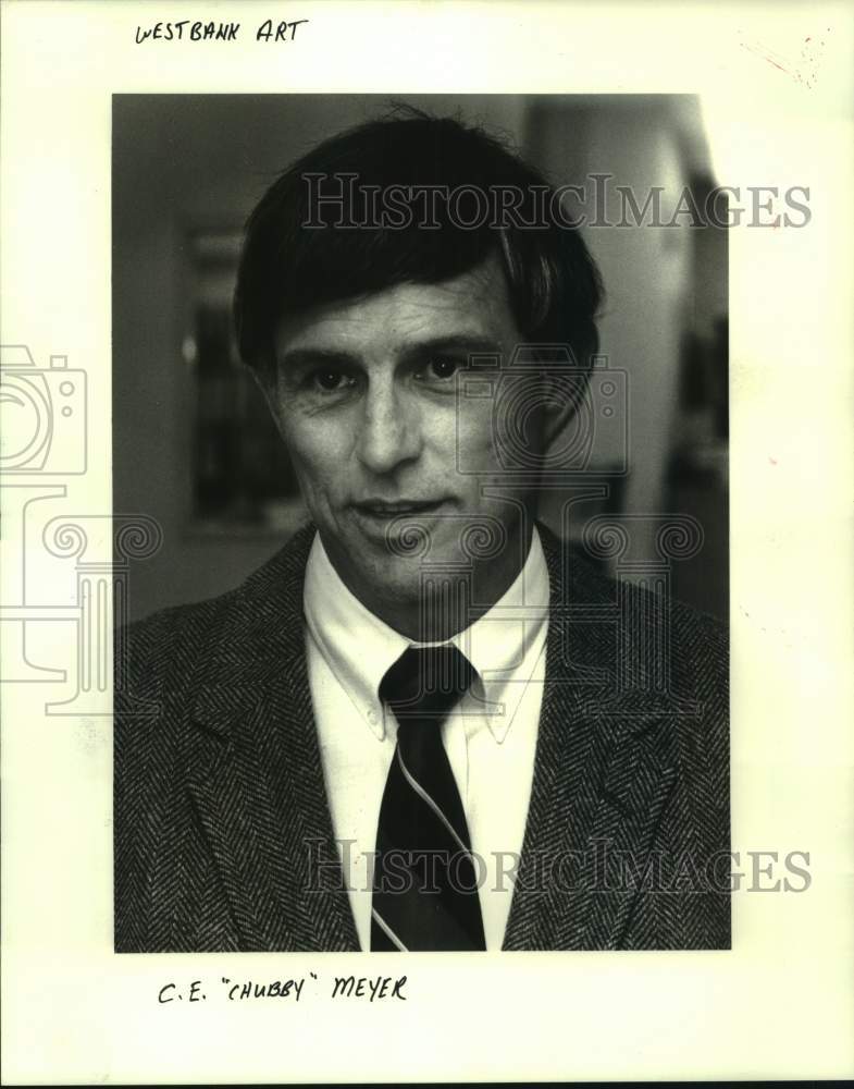 1984 Press Photo C.E. Meyer attends meeting at Jefferson Parish Library- Historic Images