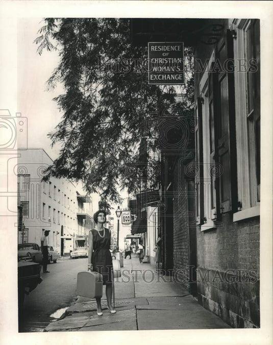 1965 Press Photo New Orleans-Mary Ann Nunn Residence of Christian Woman Exchange- Historic Images
