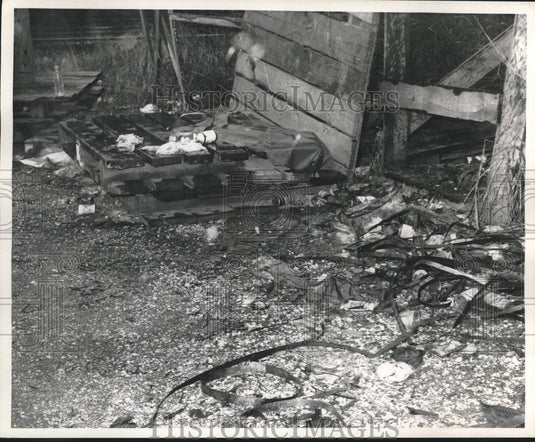 1968 Press Photo Pallets, Strapping & Trash Create Hazards, Port Of New Orleans- Historic Images