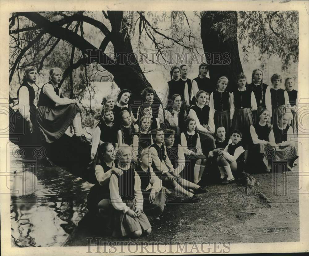 1962 Press Photo Obernkirchen Children's Choir of Obernkirchen, Germany- Historic Images