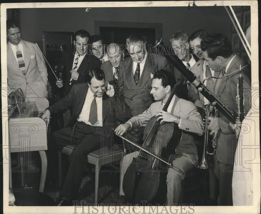 1948 Press Photo Oil Geologist Gordon Atwater with First Cellist Adrian Geoffrey