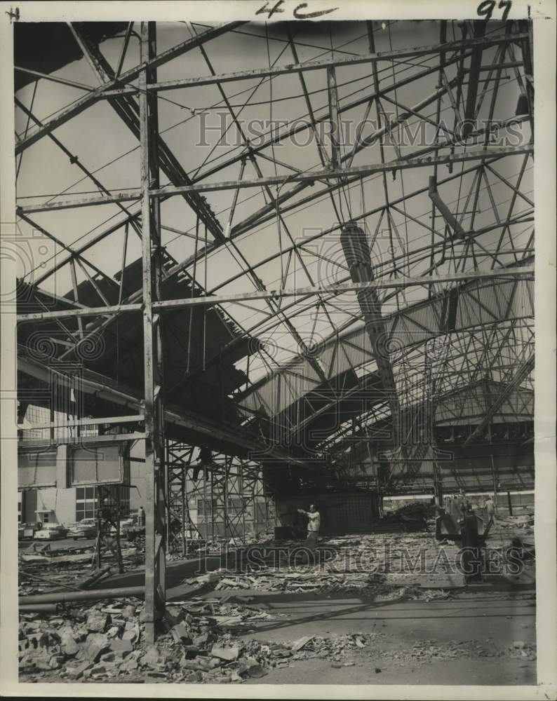 Load image into Gallery viewer, 1960 Press Photo The old terminal building at Moisant International Airport
