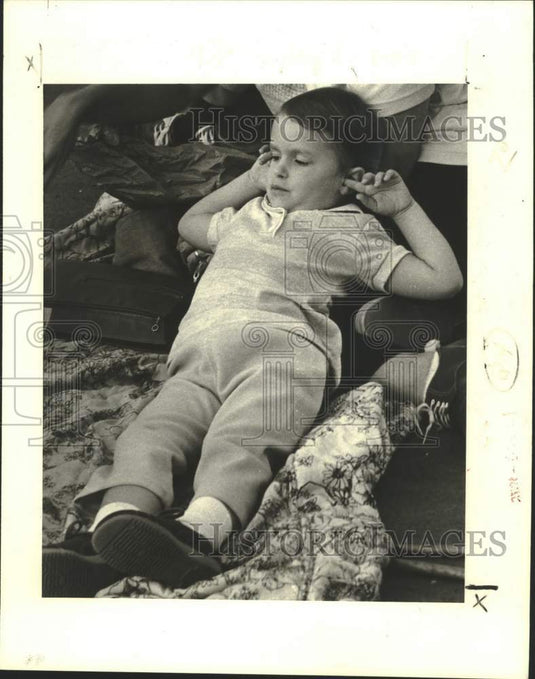 1979 Press Photo "Cannon Fire" Too Loud For Child, Symphony Concert, New Orleans- Historic Images