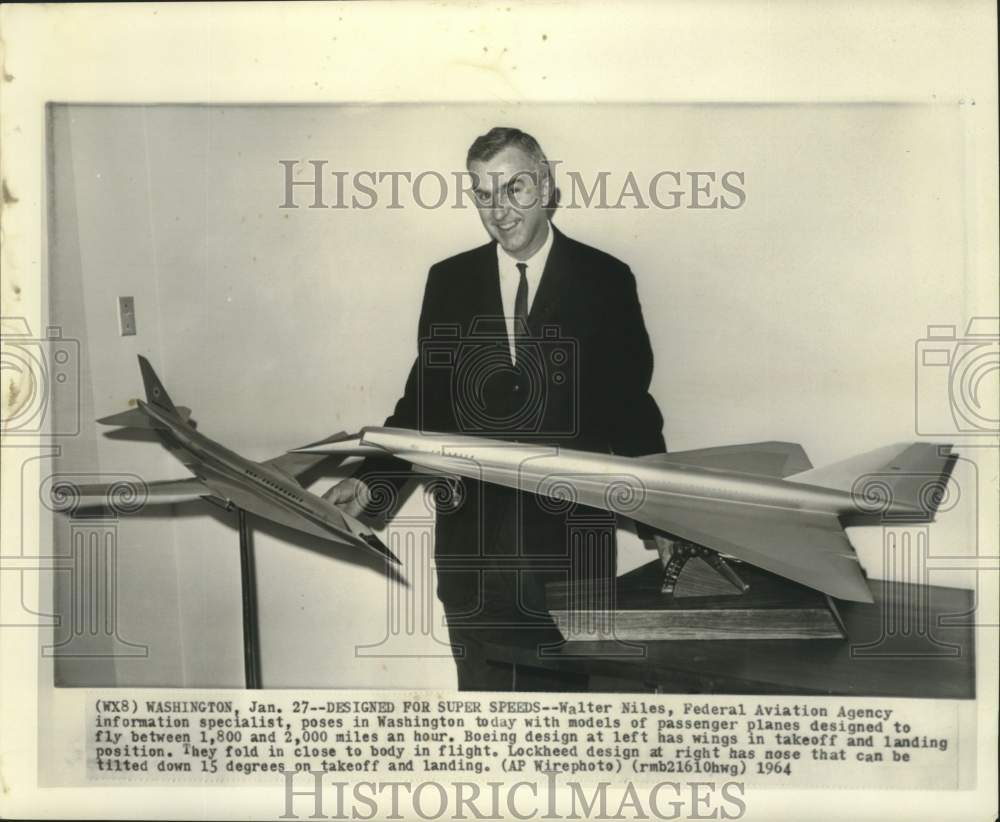 1964 Press Photo Walter Niles Shows Off High-Speed Aircraft Models, Washington