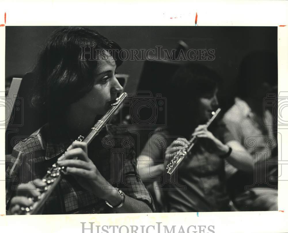 1979 Press Photo Flute Players Rose Marie Vincent And Roberta Mellon- Historic Images