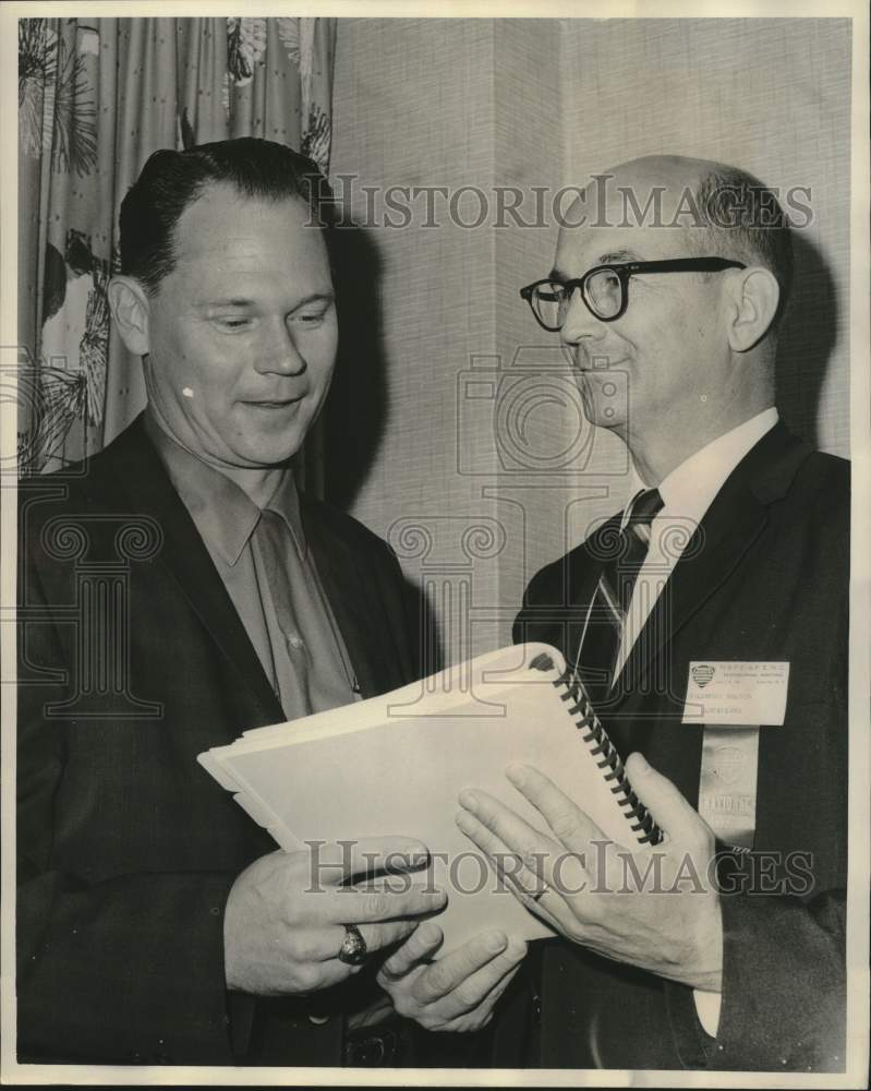 Load image into Gallery viewer, 1965 Press Photo National Society of Professional Engineers officers - nob98039
