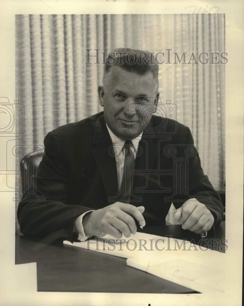 1973 Press Photo Richard H. Nelson, general manager Boeing Aerospace - nob98051