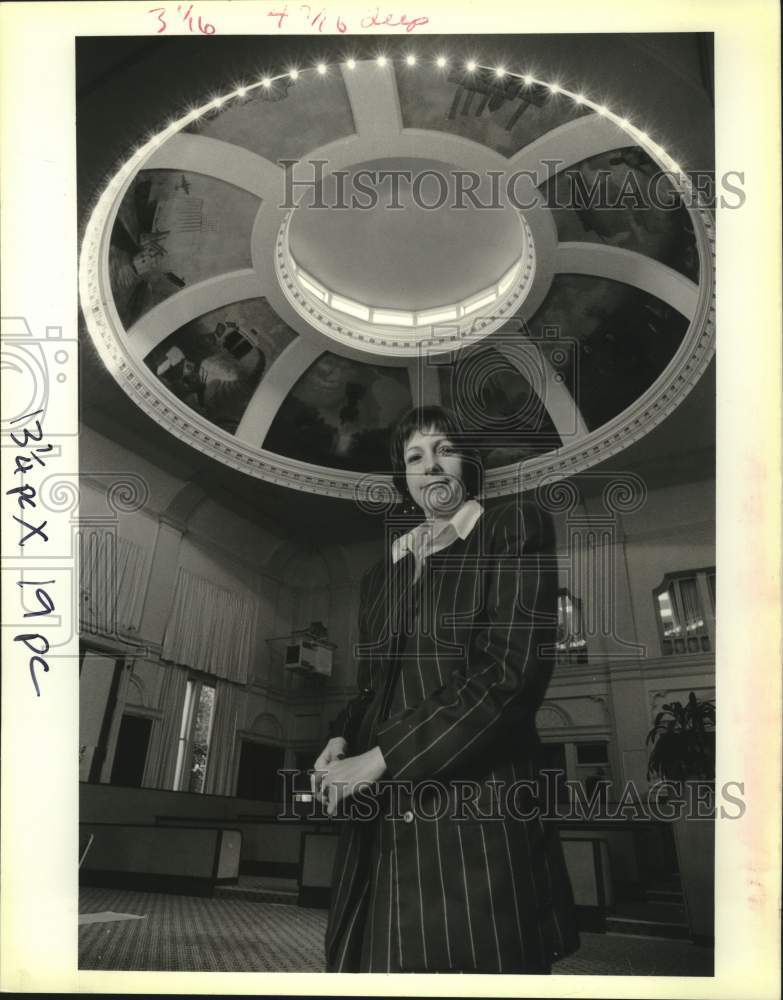 1989 Press Photo Rosary O&#39;Neill of the Southern Representative at Trade Plaza- Historic Images