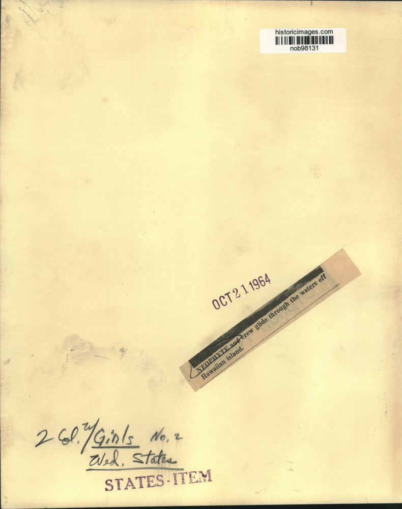 1964 Press Photo Neophyte and crew glide through the waters off Hawaiian island