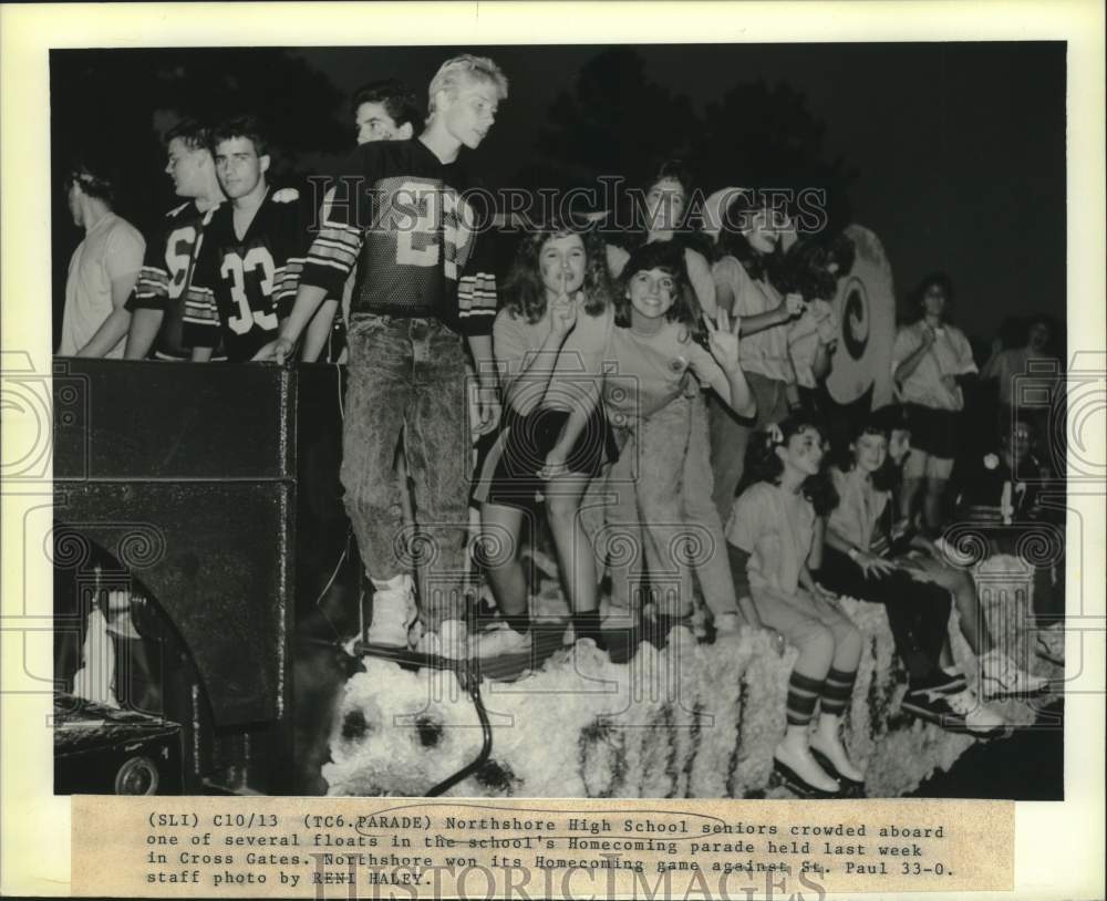 1988 Press Photo Northshore High School seniors in school&#39;s Homecoming parade- Historic Images