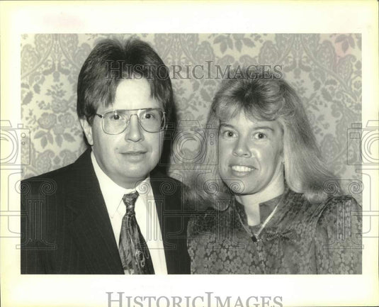 1994 Press Photo Doctor Steve and Julie Nelson at University Hospital Party- Historic Images