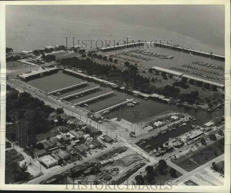 Load image into Gallery viewer, 1963 Press Photo Aerial View Of The Orleans Marina, Completed In 1962
