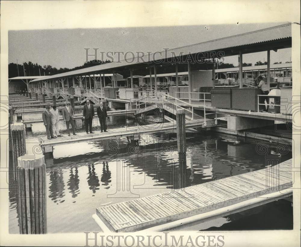 1968 Press Photo Dedication Ceremonies For Two New Piers At Orleans Marina