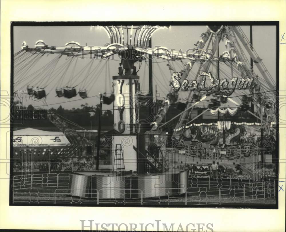 1994 Press Photo Last Two Rides Running During Rained Out Orange Festival &amp; Fair- Historic Images