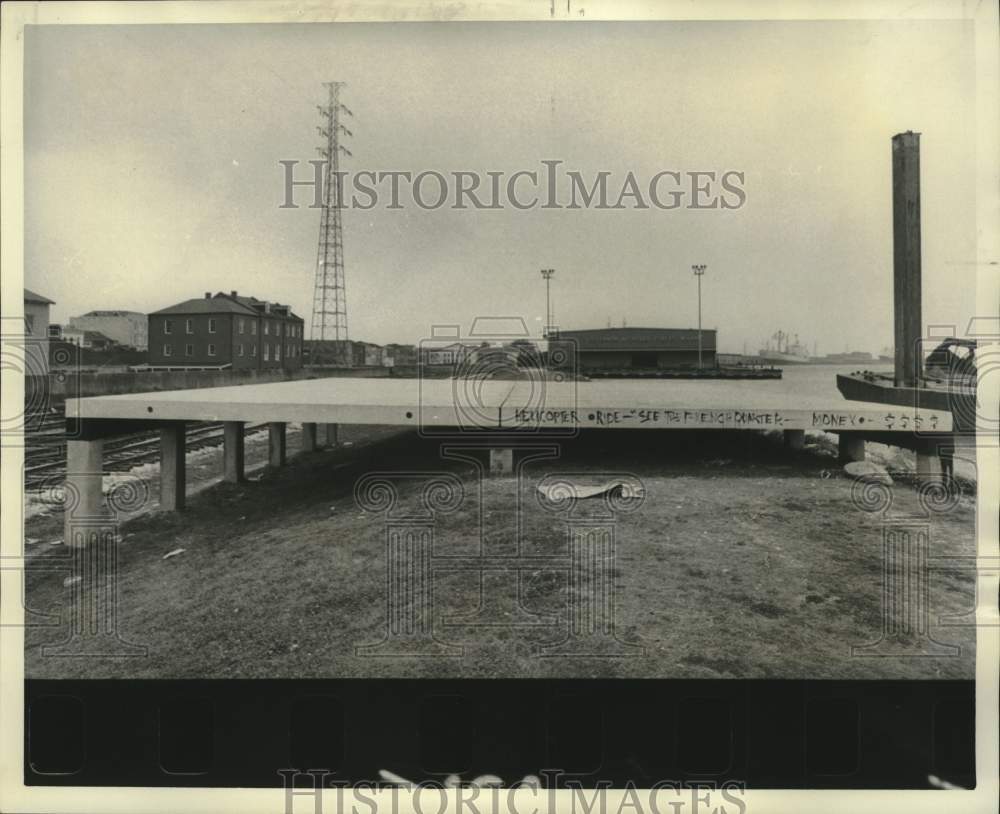 1975 Press Photo Orleans Levee Board Helipad Under Dispute Near French Quarter