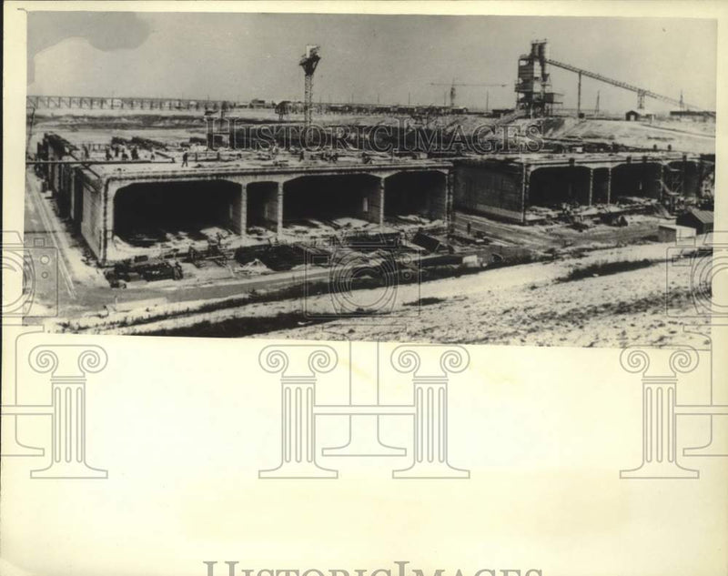 Load image into Gallery viewer, 1966 Press Photo Tunnel Sections Built For Installation Under Scheldt River
