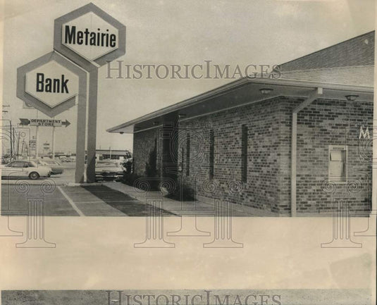 1962 Press Photo New Branch Office Of Metairie Bank & Trust Company- Historic Images