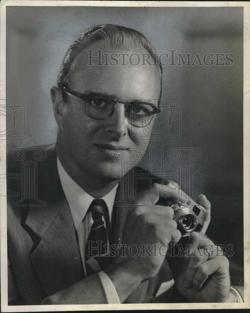 1954 Press Photo Don Nibbelink Of Eastman Kodak Company, Rochester, New York