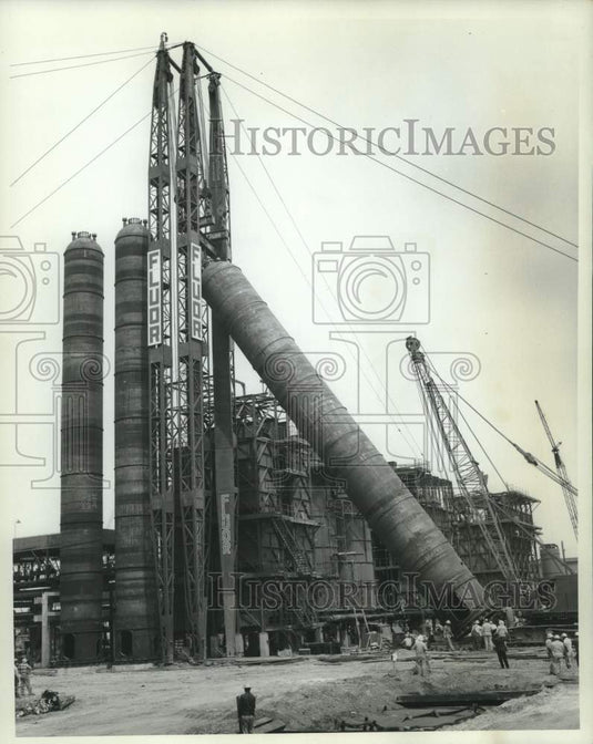 1963 Press Photo View of the Fluor Oil Plant, Louisiana - noc00204