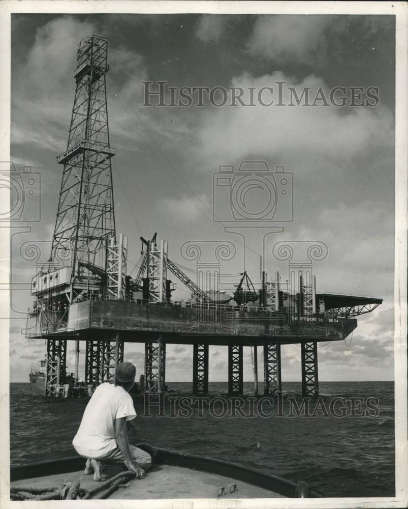 1957 Press Photo Oil rig off the Louisiana coast - noc00277