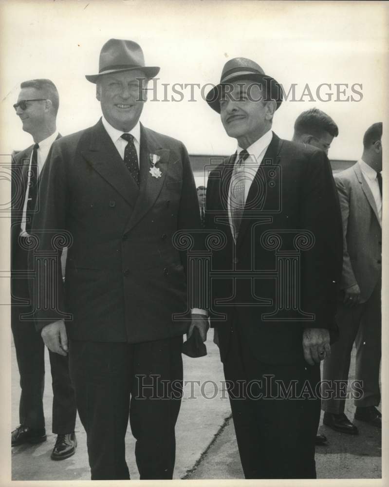 1968 Press Photo King of Norway visits Louisiana - noc00338