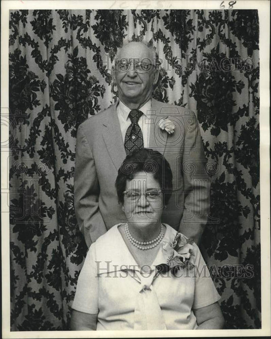 1973 Press Photo Mr. and Mrs. Elmick Olivier at anniversary party in Louisiana