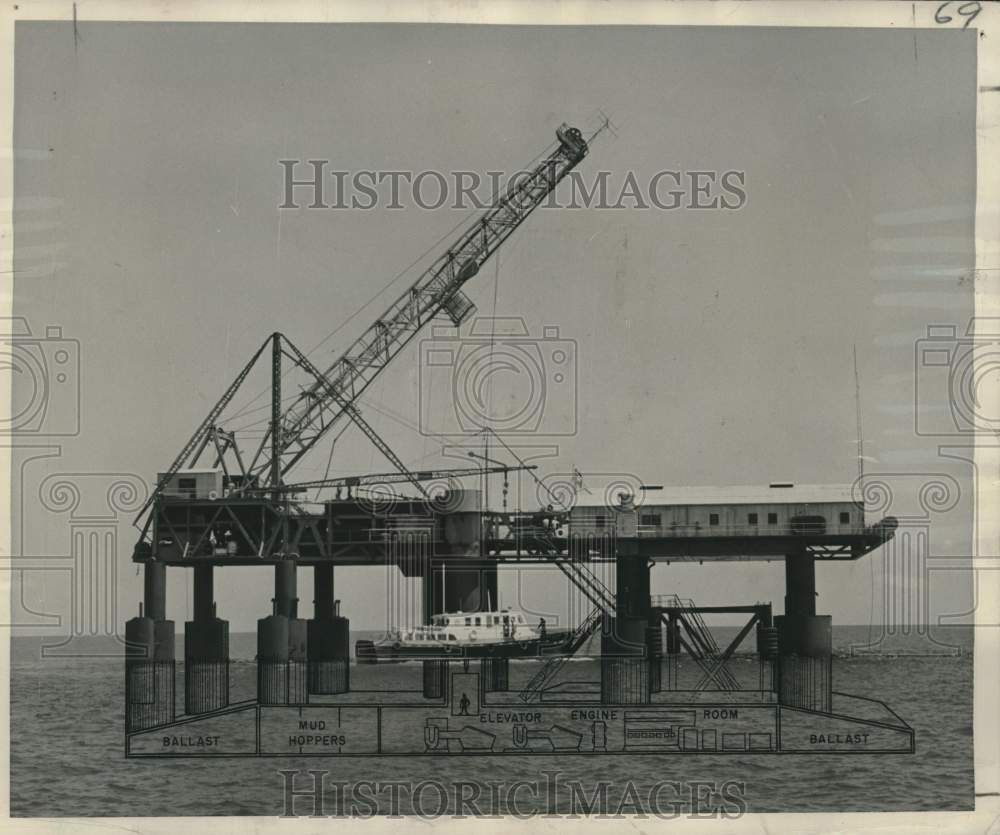 1955 Press Photo Oil drilling barge Mr. Charlie off Louisiana coast - noc00646