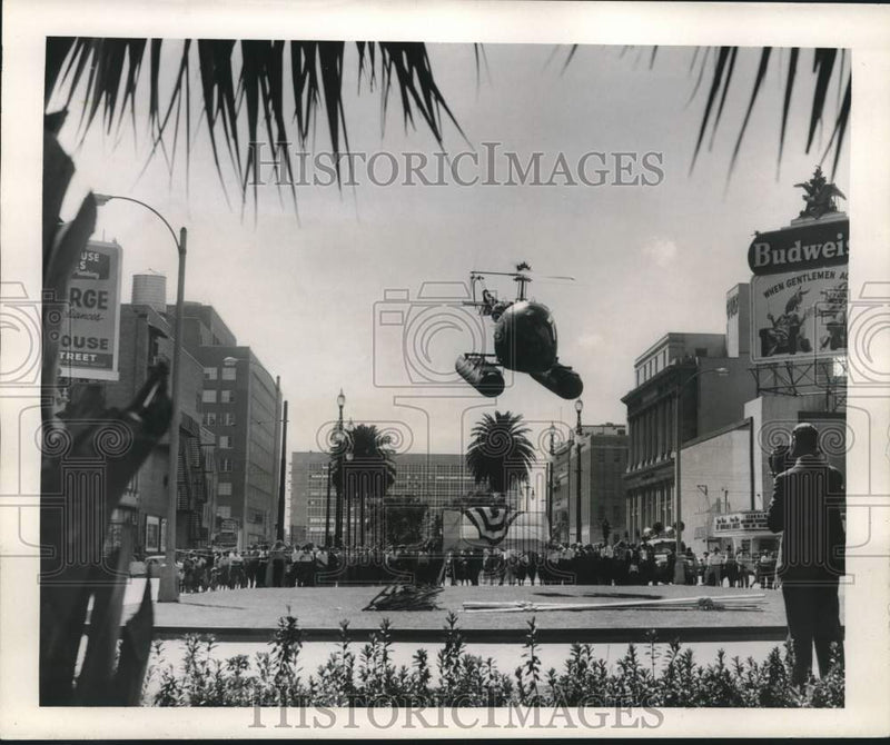 Load image into Gallery viewer, 1956 Press Photo Oil Progress Week Queen, Miss Rose West, takes helicopter ride
