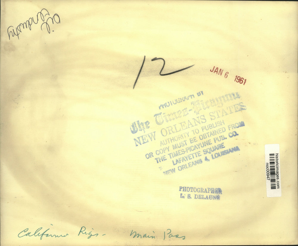 1961 Press Photo Aerial view of California Oil Rigs, Main Pass - noc00947