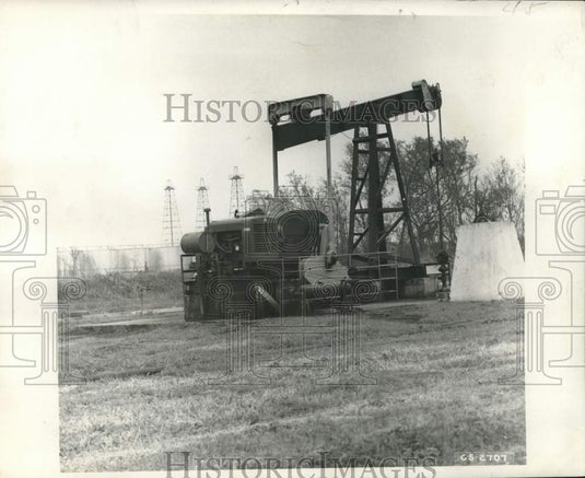 1966 Press Photo Oil well pump upriver from New Orleans, Louisiana - noc01010