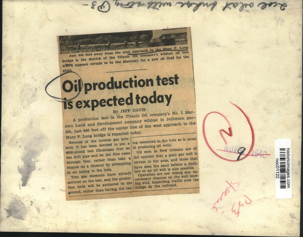 1940 Press Photo Titanic Oil Company Derrick Behind Huey Long Bridge, Louisiana