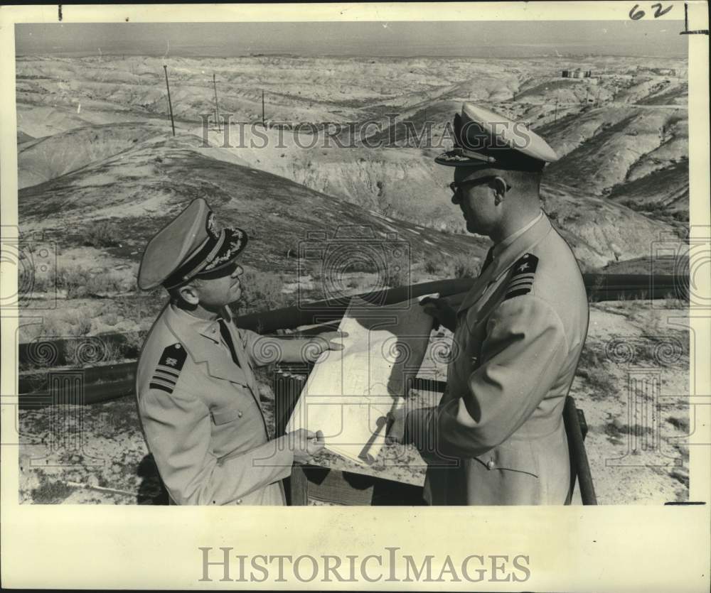 1967 Press Photo Petroleum Reserve Officers Look Over Oil Field Map, California