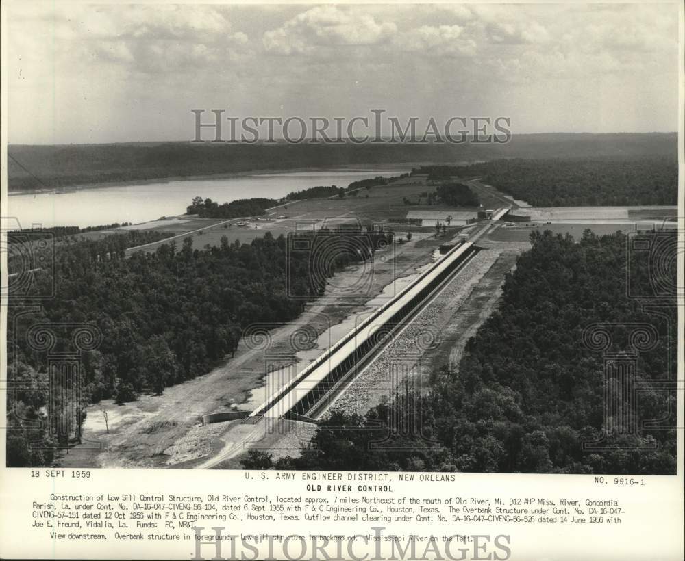 1959 Press Photo Construction of Low Sill Control Structure, Old River Control
