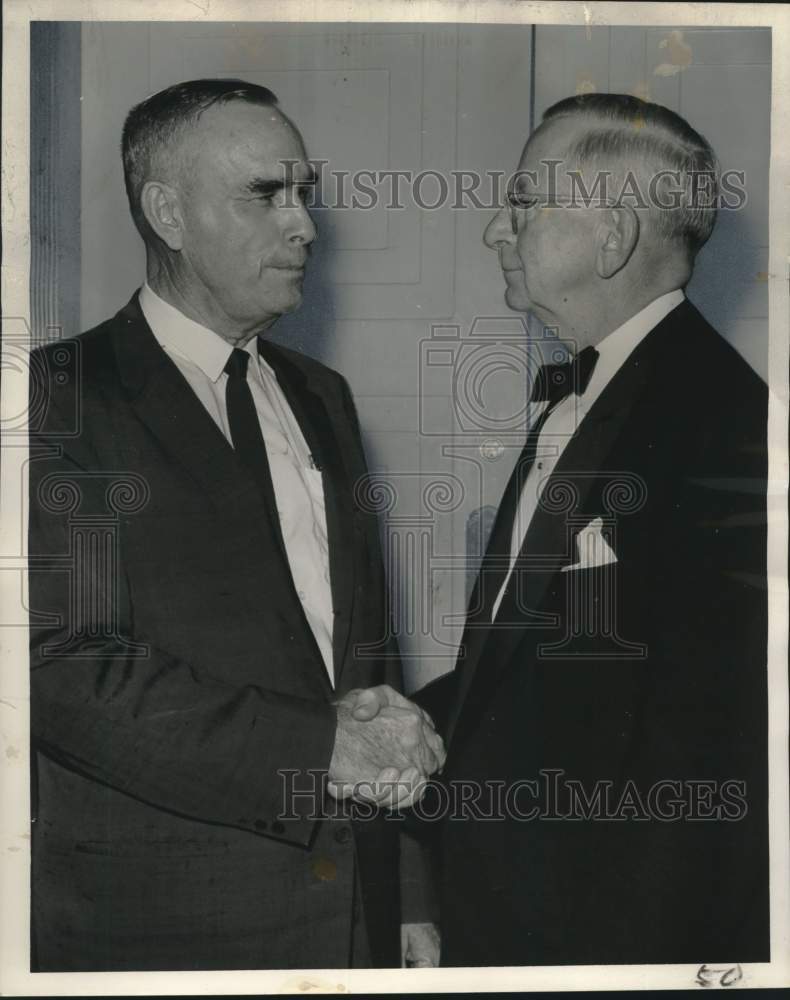 Load image into Gallery viewer, 1961 Press Photo Ex-Associate Justice W. St. John Garwood &amp; Judge L.P. Stephens
