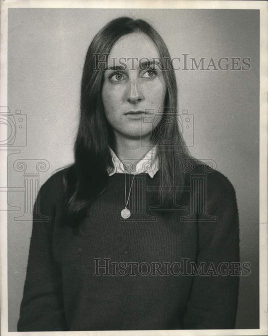 1970 Press Photo Riverdale Senior and Pencil Artist Cindy Palmgren - noc01813